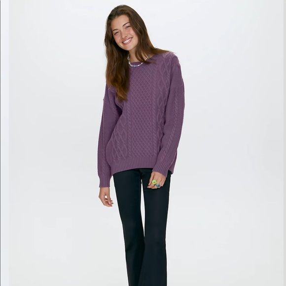 Aritzia | Peggy sweater - Picture 7 of 10